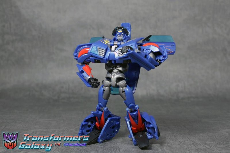 transformers prime hot shot toy